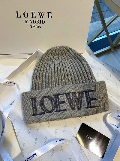 Шапка Loewe