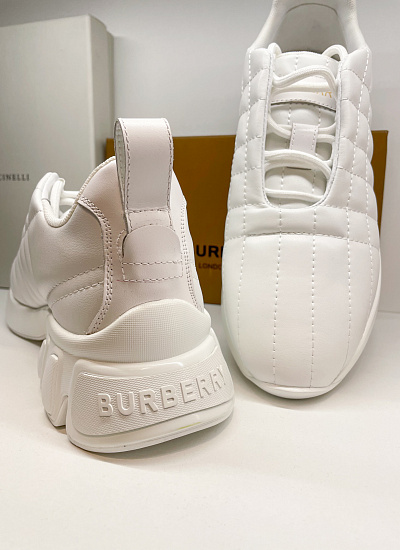 Кроссовки Burberry