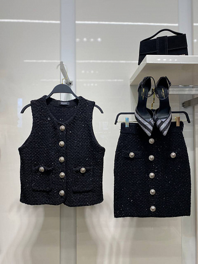 Костюм жилет юбка Balmain (M)