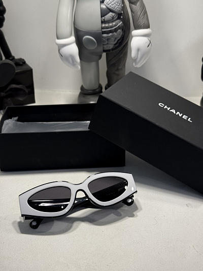 Очки Chanel
