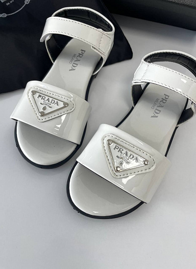 Сандалии Prada