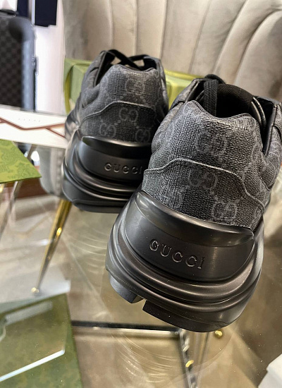 Кроссовки Gucci