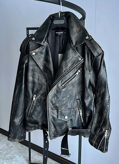 Кожанка Balenciaga