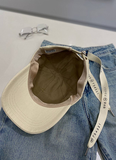 Кепка Loewe