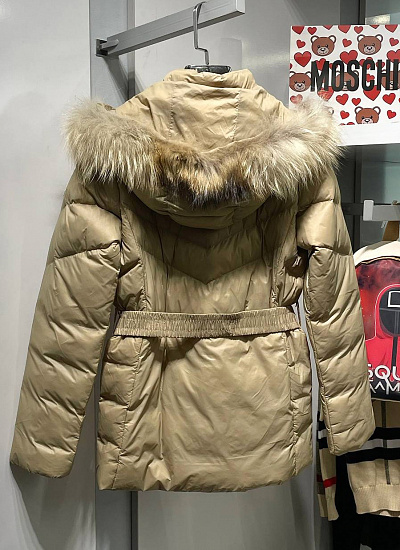 Пуховик Moncler