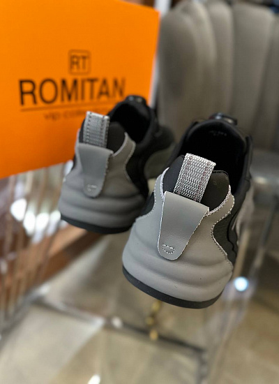Кроссовки Romitan