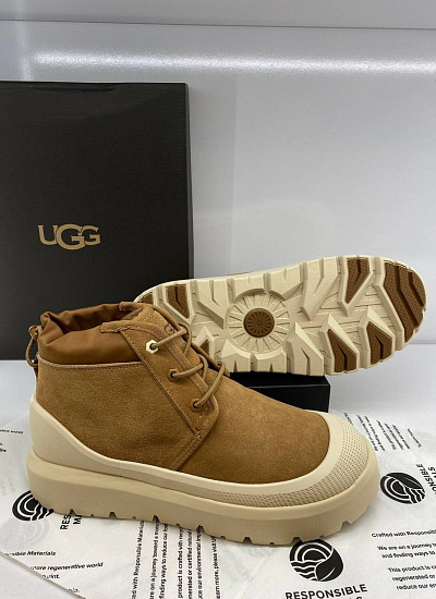 Ботинки UGG
