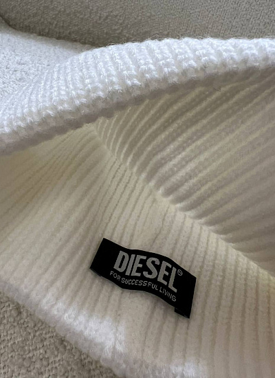 Шапка с отворотом Diesel