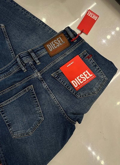 Джинсы Diesel