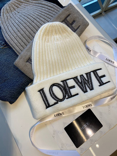 Шапка Loewe