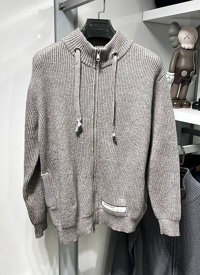 Кардиган на замке Qwentiny (2XL)
