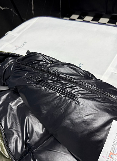 Куртка с капюшоном Moncler