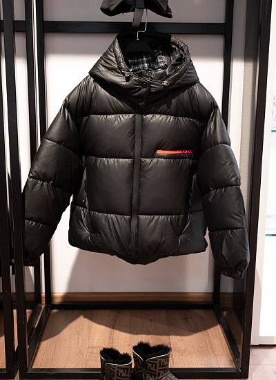 Куртка дет. Prada (130 см)
