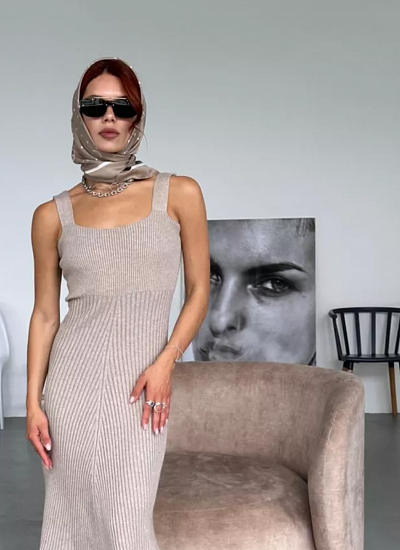 Платье трикотаж на брителях Monobrand