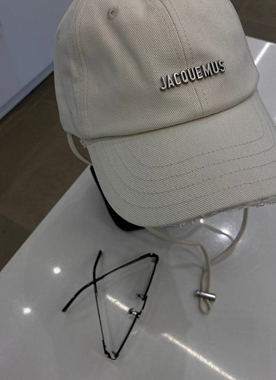Кепка Jacquemus