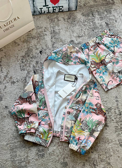 Костюм тройка Gucci