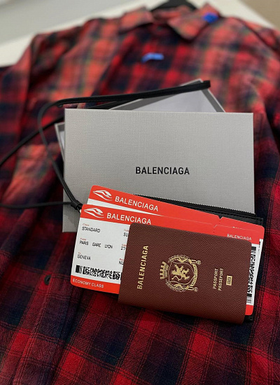 Визитница Balenciaga