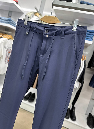 Брюки Hugo Boss