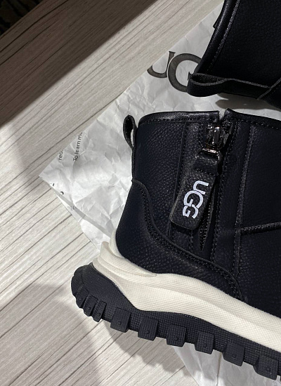 Дутики UGG