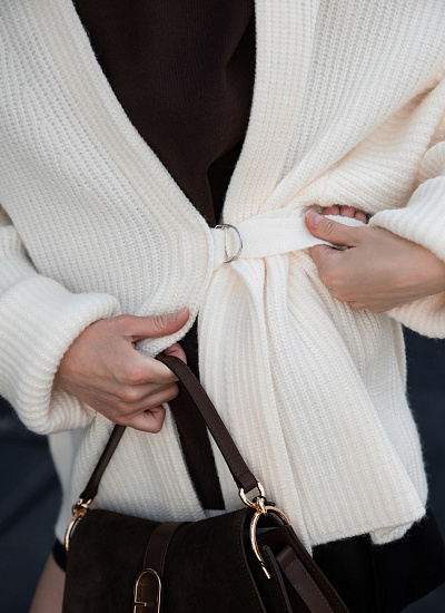 Кардиган на запахе BePlatinum