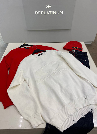 Свитер Balenciaga