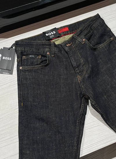 Джинсы Hugo Boss