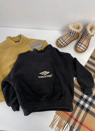 Свитер Balenciaga (120 см)
