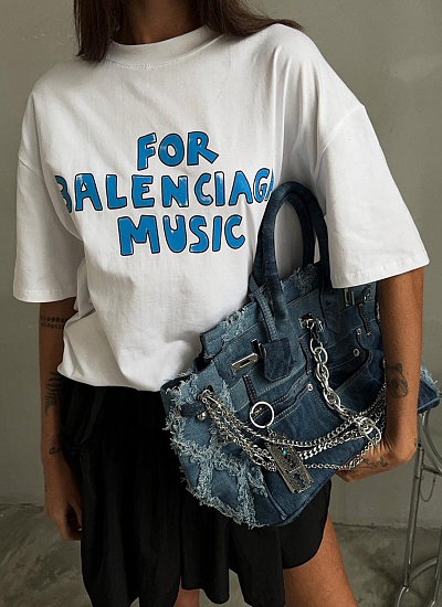 Футболка Balenciaga