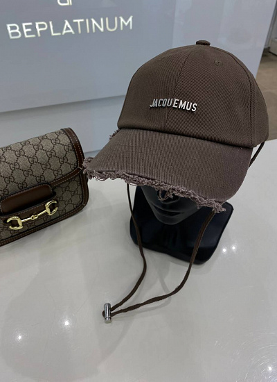 Кепка Jacquemus
