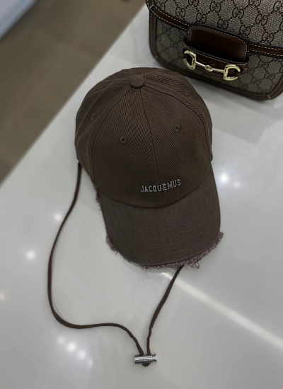 Кепка Jacquemus