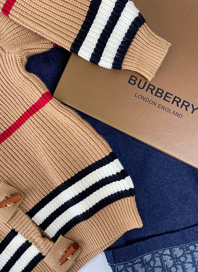 Кардиган с капюшоном Burberry (98 СМ)