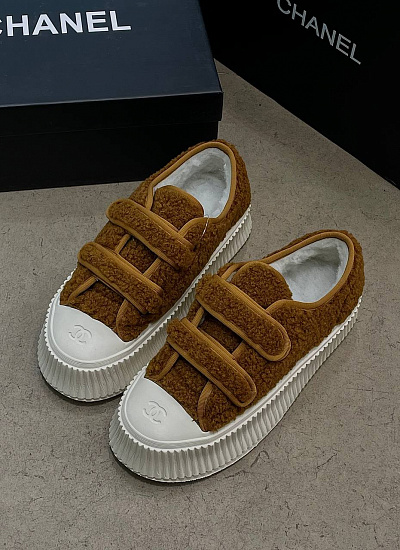 Кеды меховые Chanel
