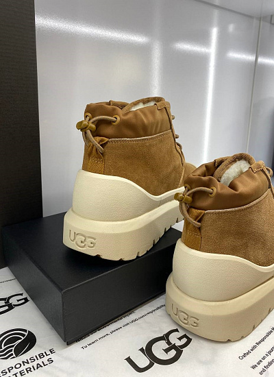 Ботинки UGG