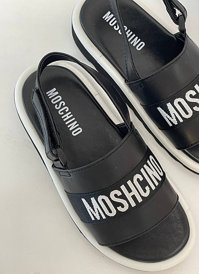 Сандалии  Moschino