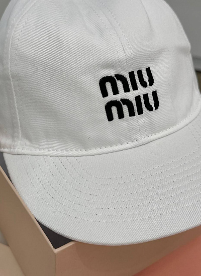Кепка Miu Miu