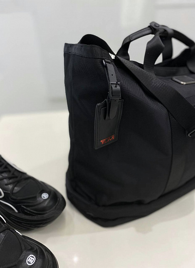 Сумка спортивная Tumi