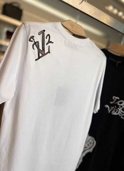 Футболка (2XL)